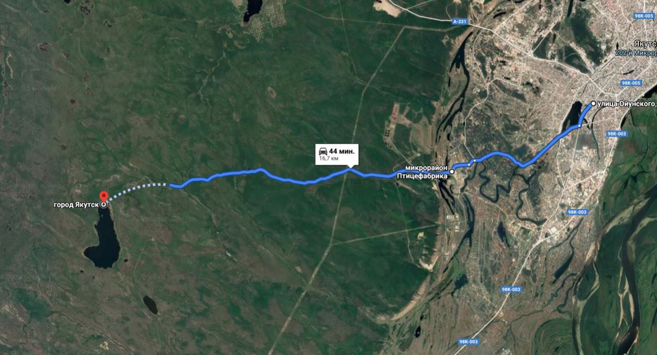 Скриншот из программы Гугл Карты, где построен маршрут от города Якутск до озера Чабыда.